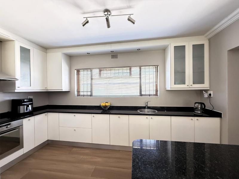 4 Bedroom Property for Sale in Panorama Western Cape
